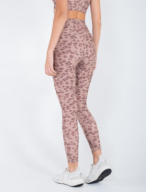 Legging Pose